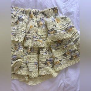 Aerie ruffle, floral skirt XS